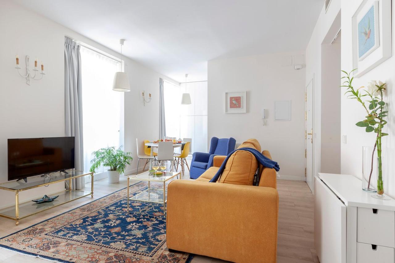 Apartamento Smile Sol Madrid Exteriör bild