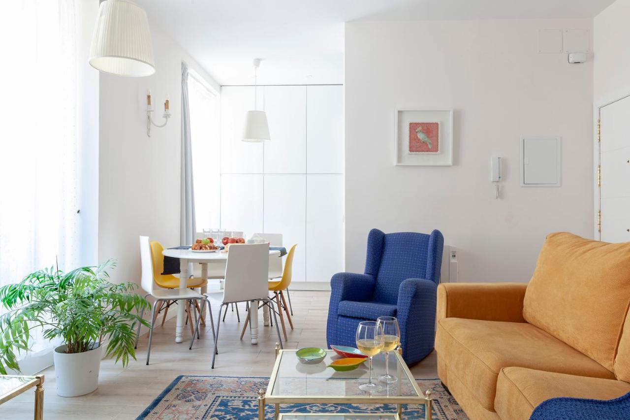 Apartamento Smile Sol Madrid Exteriör bild
